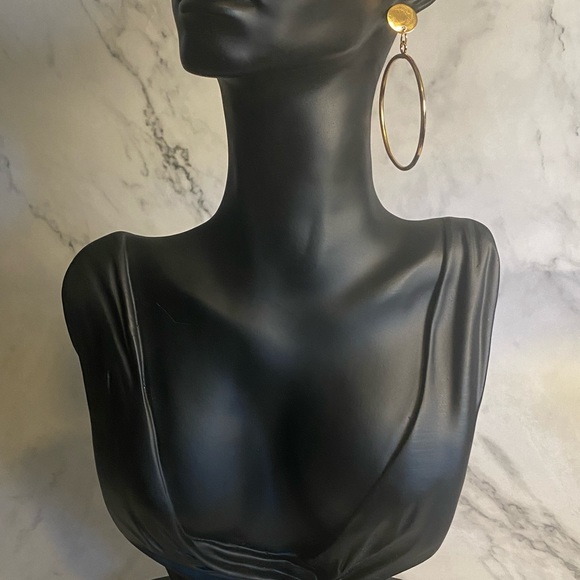 Low hoops - Picture 3 of 4